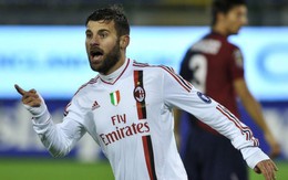 AC Milan tạm chiếm ngôi đầu