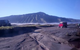 Ngắm bình minh trên núi lửa Bromo