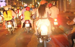 Đèn chiếu hậu trong suốt