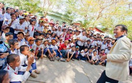 "Cây mùa xuân 2012" đến với học sinh nghèo Tiền Giang
