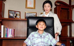 Thủ tướng đọc sách cho trẻ em