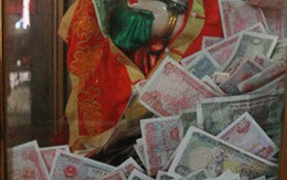 Hạn chế đặt tiền trong lễ hội
