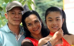 Nữ lực sĩ Mỹ Linh: Biết làm "mềm" mình dưới thảm đấu