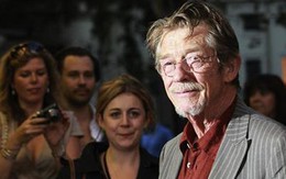 John Hurt nhận giải cống hiến của BAFTA