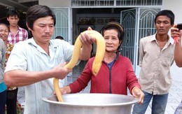 Tiếp cả trăm khách mỗi ngày vì tin đồn
