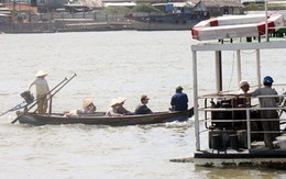 Đò "3 không" vẫn hoạt động trên sông Cần Thơ