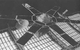 Vệ tinh quân sự Nga rơi xuống Thái Bình Dương