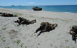 16-4, Mỹ - Philippines tập trận