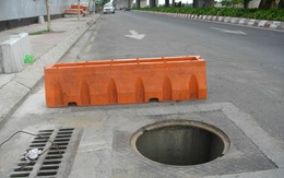 Hố ga ngay chân cầu bị mất nắp