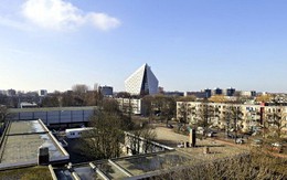 "Tàu cạn" của thành phố Hague, Hà Lan