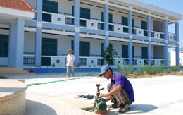 Xây trường mới rồi... để đó