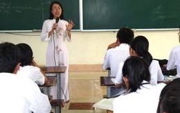 Nên hướng học sinh đến điều tốt đẹp