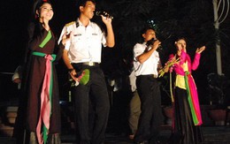 Hát cùng chiến sĩ Trường Sa