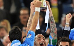 Napoli có danh hiệu đầu tiên sau 22 năm