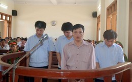 Quảng Ngãi: xét xử vụ 4 kiểm toán nhận hối lộ