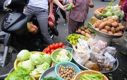 Không đủ sống vẫn lo nộp thuế
