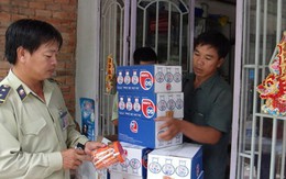 Xúc xích có giòi: Đang làm rõ nguyên nhân