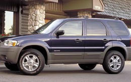 Ford Escape lại gặp sự cố sau đợt thu hồi