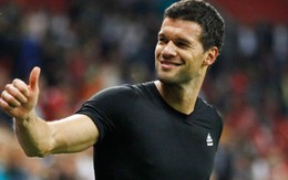 Michael Ballack treo giày ở tuổi 36