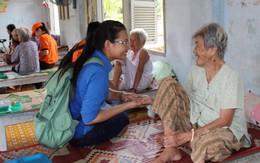 Khen thưởng hoạt động tình nguyện