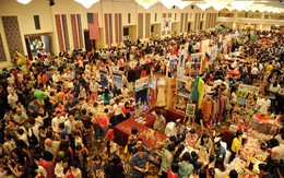 Hàng ngàn người tham gia Hội chợ từ thiện lãnh sự