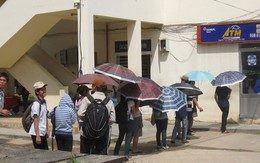Phơi nắng chờ rút tiền