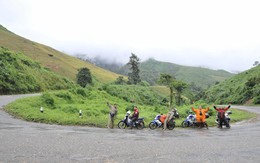 Những khách lữ hành đầu bạc