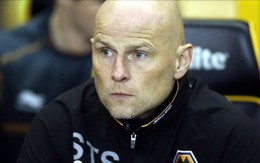 Thua đội nghiệp dư, Wolves sa thải ông Solbakken