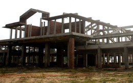 Chợ xây dang dở