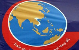 Tháo dỡ bảng quảng cáo không có Trường Sa, Hoàng Sa