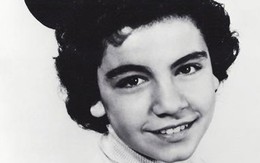 Ngôi sao điện ảnh Annette Funicello qua đời ở tuổi 70