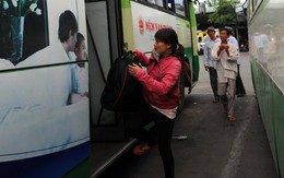 Chậm cho xe buýt quảng cáo, giá vé càng tăng