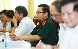 Vật vã sinh viên "chấm điểm" giảng viên