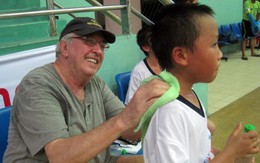 Bóng đá giúp các em tự tin hơn