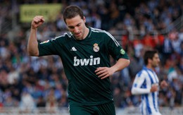 Higuain bỏ Real Madrid