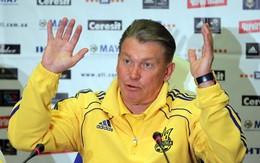 Oleg Blokhin: "Nhiệm vụ là vượt qua vòng bảng"