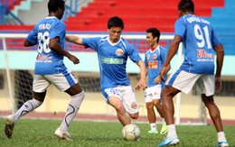 "Tôi muốn thử sức mình với bóng đá VN"