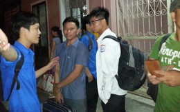 Trắng đêm đón sĩ tử