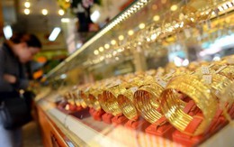 Vàng giảm nửa triệu, "đô" tăng 10 đồng