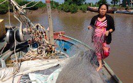 Khánh kiệt vì nạn trộm lưới trên biển