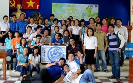Tình nguyện "ngồi lại bên nhau"