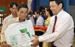 Làm ăn cho tốt để nuôi con học hành