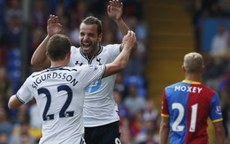 Soldado đem về ba điểm cho Tottenham