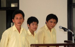 Dùng thẻ thanh toán giả, 3 người Malaysia lãnh 14 năm tù