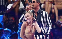 Mặc phản cảm, diễn dung tục: Miley Cyrus bị phản đối