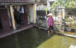 Lấp dần hồ chứa nước, gây ngập nhà dân
