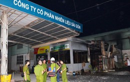 Cháy cây xăng ở Bình Chánh, 3 người bị bỏng