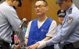 Kẻ ném chết bé 2 tuổi bị án tử hình