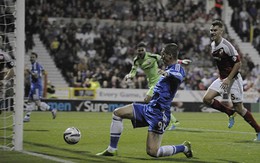 Torres và Ramires đưa Chelsea vào vòng 4 League Cup