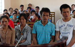 Gây rối chốn thiền môn, 4 người tù 10 tháng - 1 năm